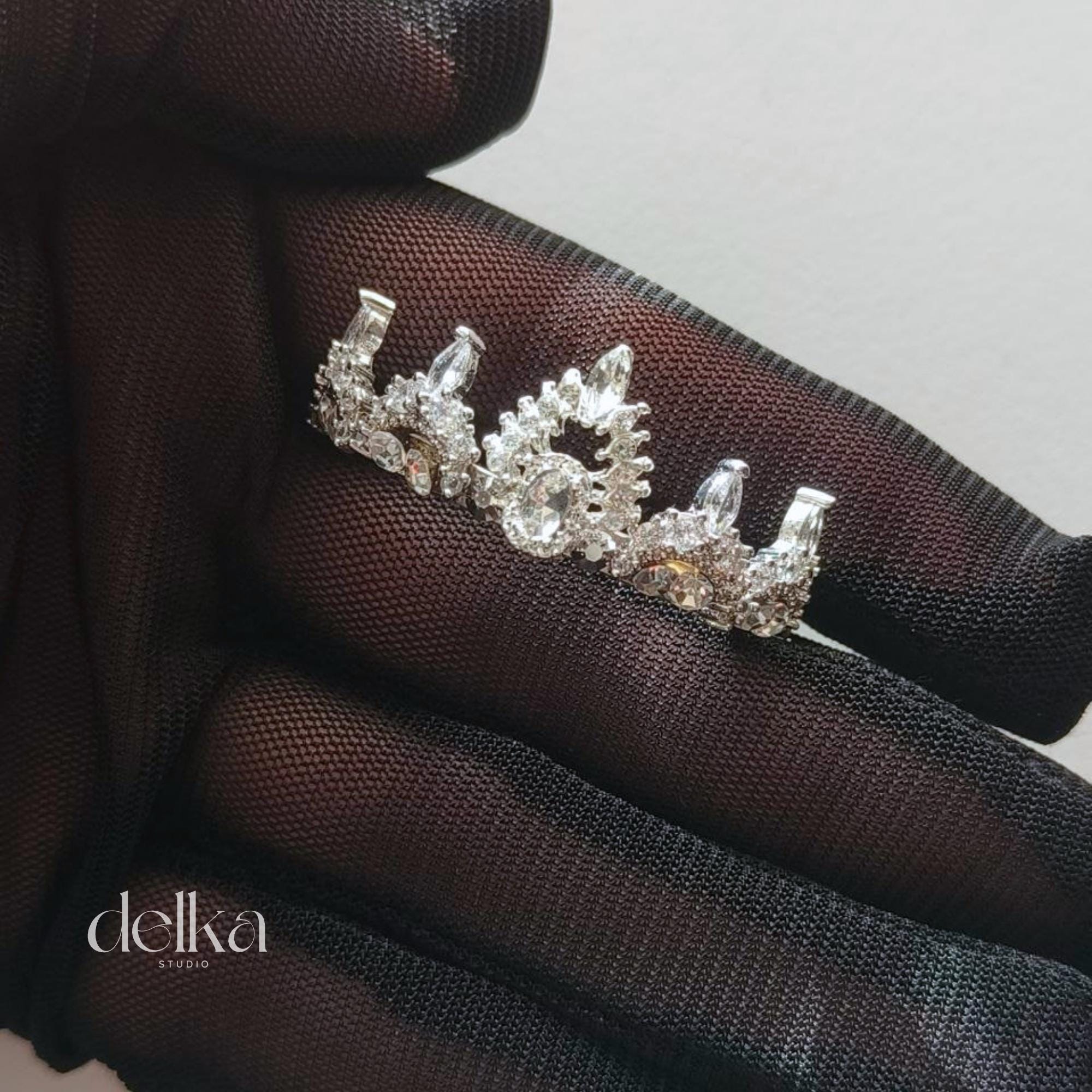 Queen's Crown for Fashion Dolls, 12-inch Crown